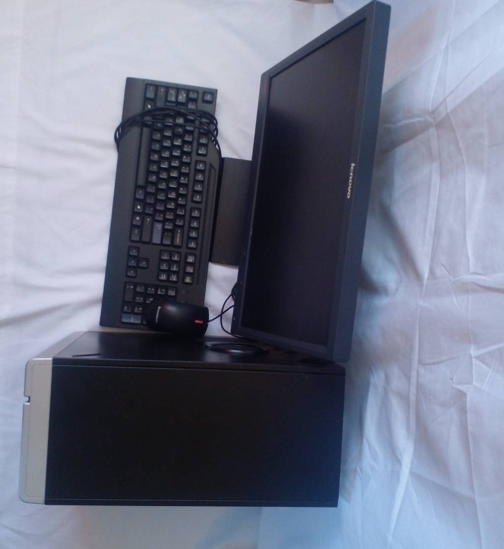 PC Desktops & AllinOnes Desktop computer i5 set for sale in Cape